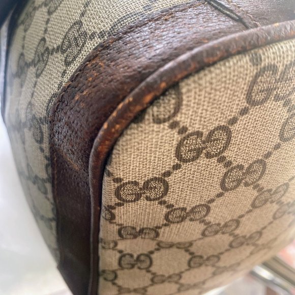 Gucci Vintage Duffle Bag - Picture 6 of 16